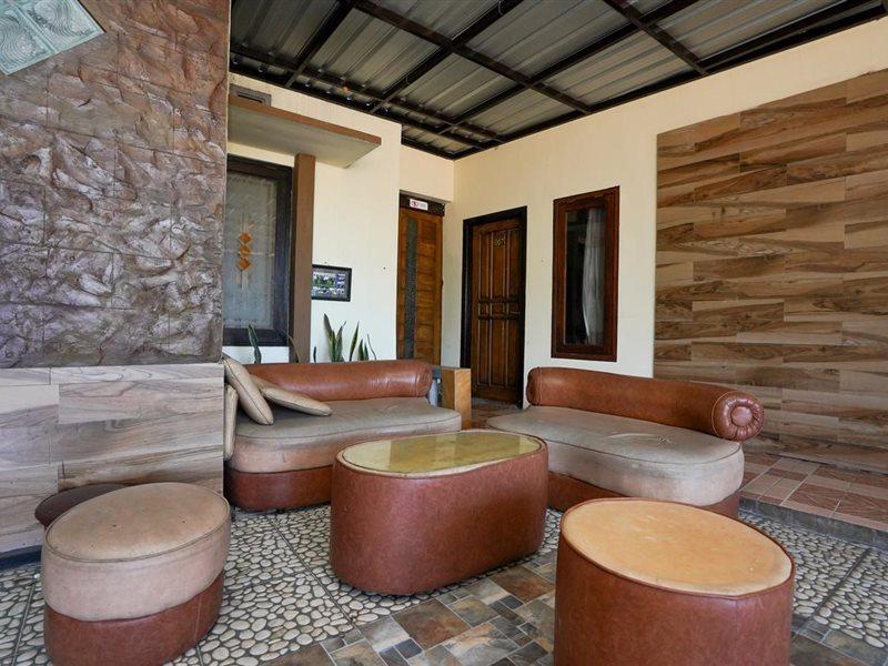 Oyo 1087 Homestay Potato House Bromo Eksteriør bilde