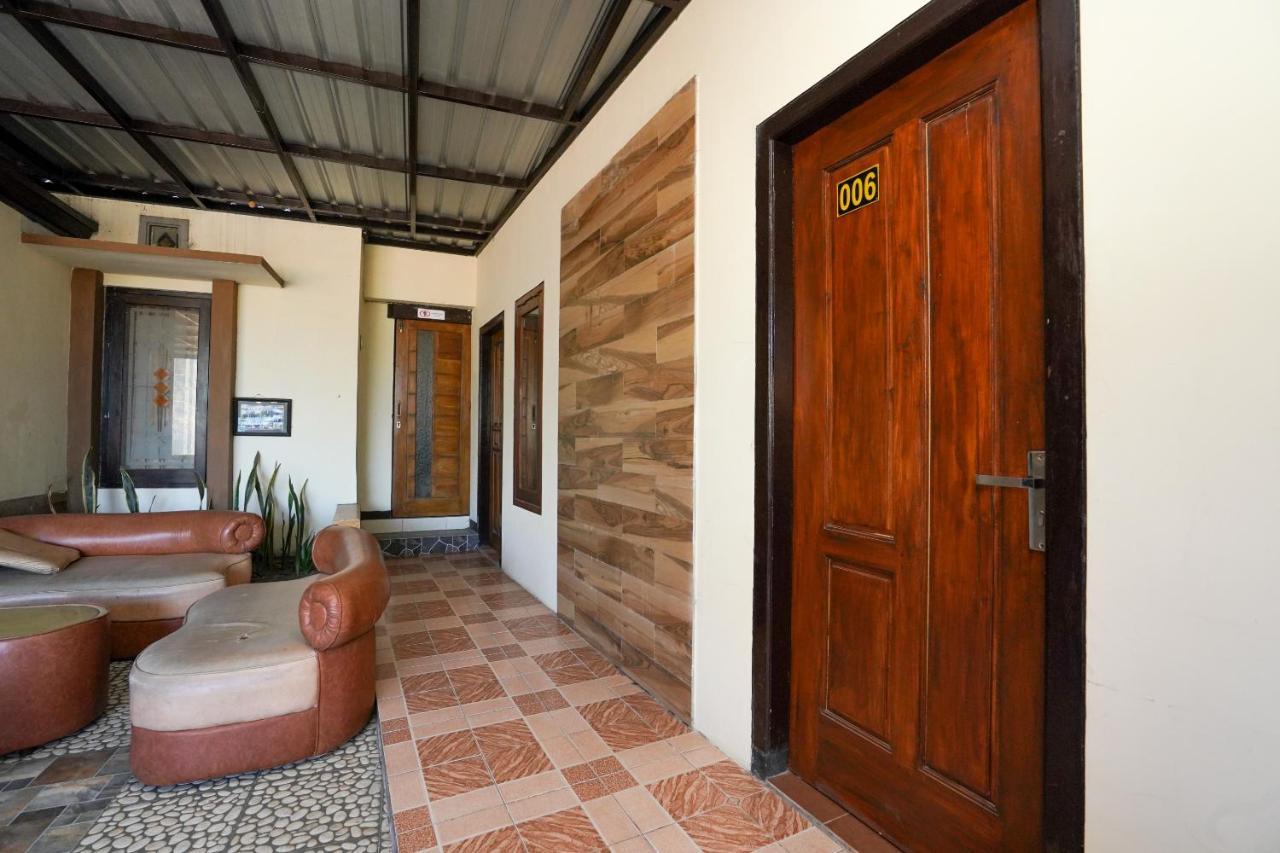 Oyo 1087 Homestay Potato House Bromo Eksteriør bilde