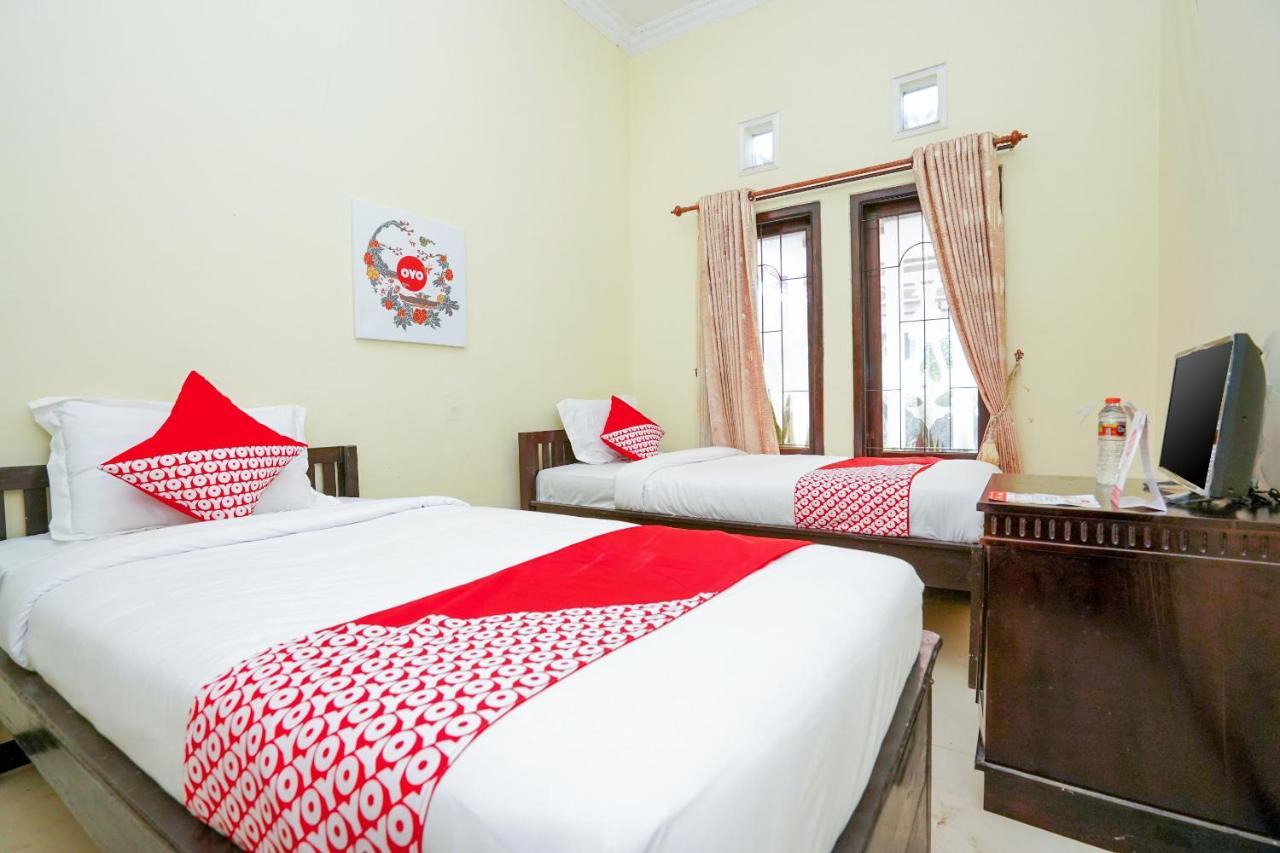 Oyo 1087 Homestay Potato House Bromo Eksteriør bilde