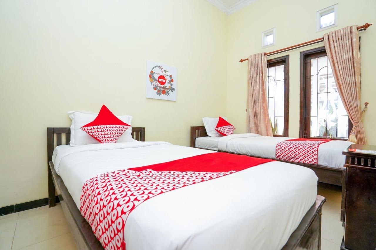 Oyo 1087 Homestay Potato House Bromo Eksteriør bilde